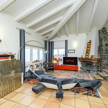 Villa Benni's Mansion - Iconic In Valley *