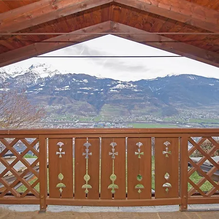 Benni's Mansion - Iconic In Valley Villa *